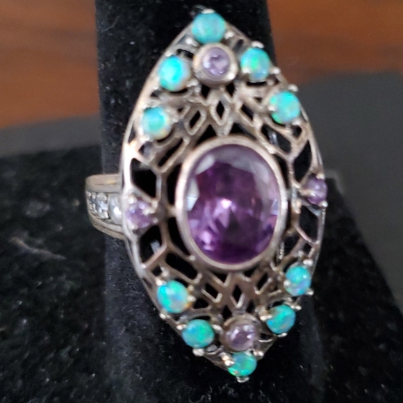925 S.S. AMETHYST AND OPAL RING